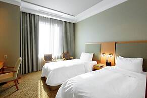 Grand Hotel