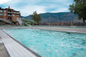 Watermark Beach Resort