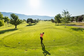 Watermark Beach Resort