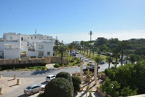 Golden Carthage Residence