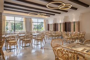 Iberostar Waves Royal Andalus