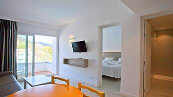 Puerto Azul Suite Hotel