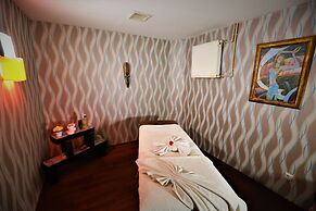 Dedeman Erzurum Palandöken Ski Lodge