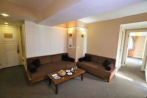 Dedeman Erzurum Palandöken Ski Lodge