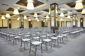 Dedeman Erzurum Palandöken Ski Lodge