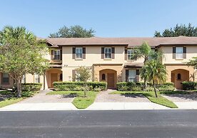 Villas At Regal Palms