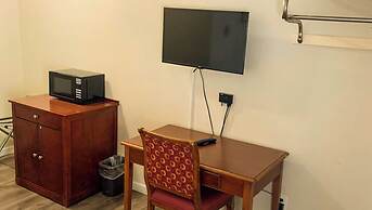 Hampton Motor Inn