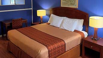 Hampton Motor Inn