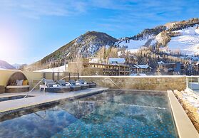 Residences at the Little Nell