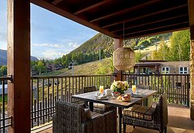 Residences at the Little Nell