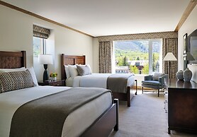 Residences at the Little Nell