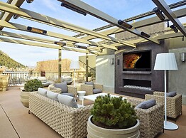 Residences at the Little Nell