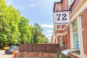 City Centre Guest House - Gloucester Park