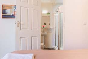 City Centre Guest House - Gloucester Park