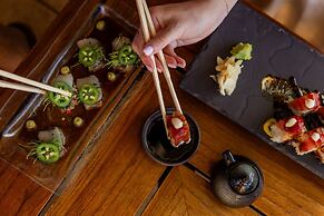 Ka Laʻi Waikiki Beach, LXR Hotels & Resorts