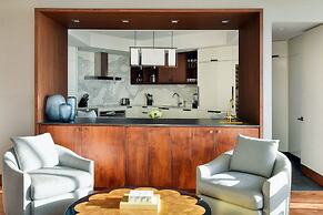 Ka Laʻi Waikiki Beach, LXR Hotels & Resorts