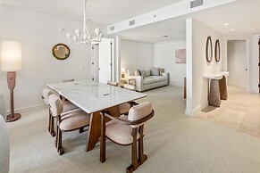 Ka Laʻi Waikiki Beach, LXR Hotels & Resorts