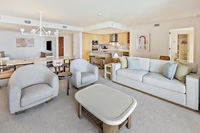 Ka Laʻi Waikiki Beach, LXR Hotels & Resorts