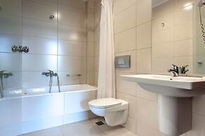 Frideriki Studios & Apartments