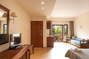 Frideriki Studios & Apartments