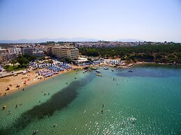 Tuntas Beach Hotel Altinkum