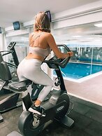 INTERNATIONAL Hotel Casino & Tower Suites