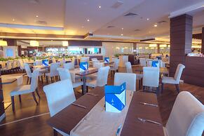 INTERNATIONAL Hotel Casino & Tower Suites