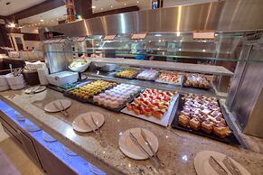 INTERNATIONAL Hotel Casino & Tower Suites