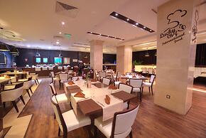 INTERNATIONAL Hotel Casino & Tower Suites