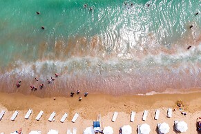 INTERNATIONAL Hotel Casino & Tower Suites