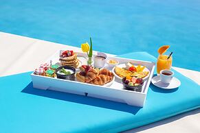 INTERNATIONAL Hotel Casino & Tower Suites