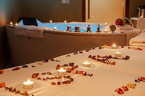 INTERNATIONAL Hotel Casino & Tower Suites