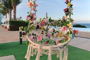 INTERNATIONAL Hotel Casino & Tower Suites