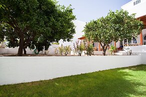 Polos Hotel