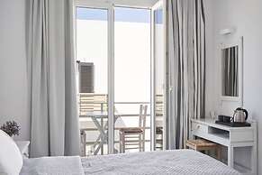 Polos Hotel