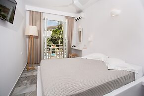 Polos Hotel