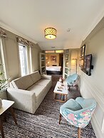 Waterloo Townhouse & Suites