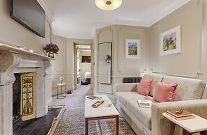 Waterloo Townhouse & Suites