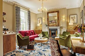 Waterloo Townhouse & Suites