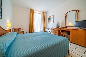 Hotel Yacht Club