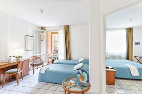 Hotel Yacht Club