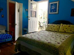 Niagara Inn Bed & Breakfast