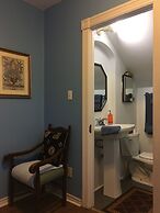 Niagara Inn Bed & Breakfast