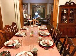 Niagara Inn Bed & Breakfast