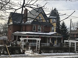 A Moment in Time Bed & Breakfast