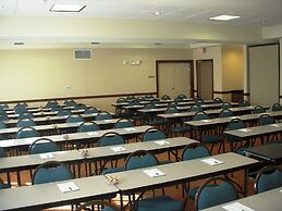 Spark by Hilton California Lexington Park