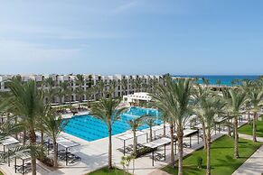 JAZ Elite Crystal, Almaza Bay