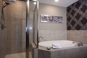 The Giacomo, Ascend Hotel Collection