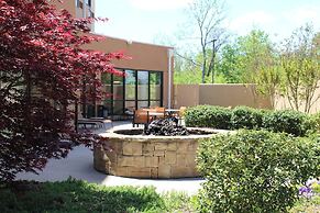 Courtyard by Marriott Clarksville