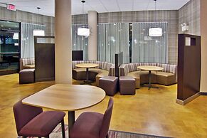 Courtyard by Marriott Clarksville